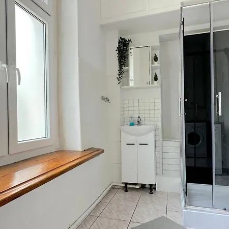 Twig - 20 Minutes To Old Town & Seaside Homestay *